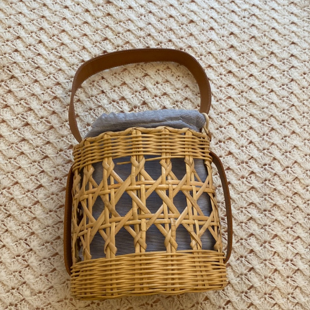 J.McLaughlin basket purse with blue striped interior and brown handle